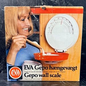 EVA Gepo Wall Scale Vintage
